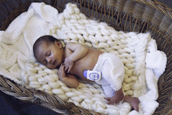 Snuza Hero MD - tragbarer Atmungsmonitor für Babys. Medizinprodukt + Lampe für Kinder Natulino MIA das Flusspferd