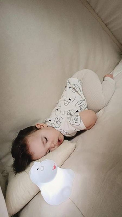 MIA das Flusspferd von Natulino Innovations | LED-Lampe für Kinder